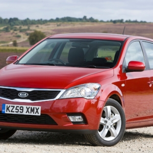 Kia Ceed Hatchback (2007 - 2012)