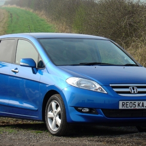 Honda FR-V