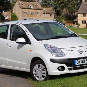 Nissan Pixo