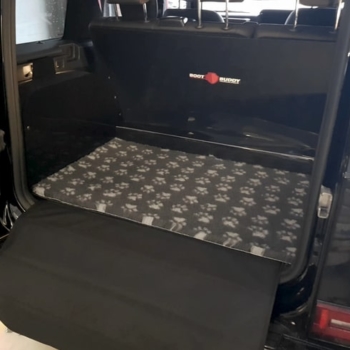 Boot Buddy VersaLiner And Boot Bedding In Mercedes G Class
