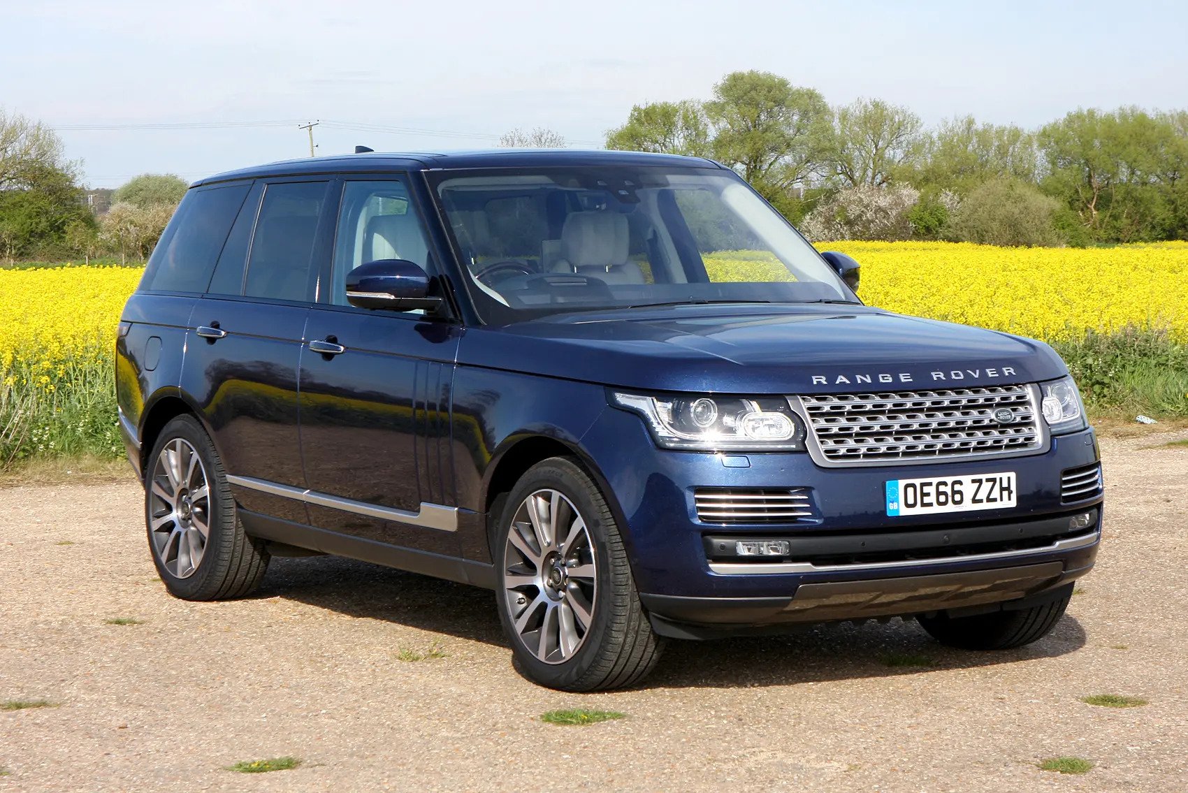 Land Rover Range Rover PHEV model (2013-2021) | Boot Buddy Ltd