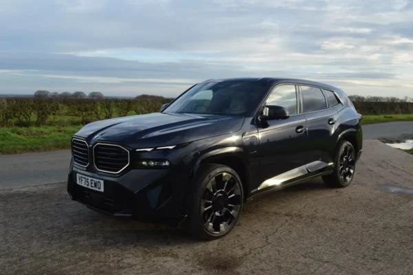 BMW XM | Boot Buddy Ltd