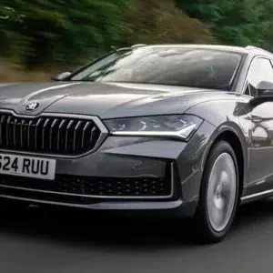 Skoda Superb Estate iV Hybrid (2024-present)